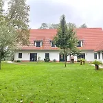 Luftschloss Baum 6