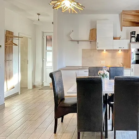 Luftschloss Baum 6 Apartment Burg (Spreewald)