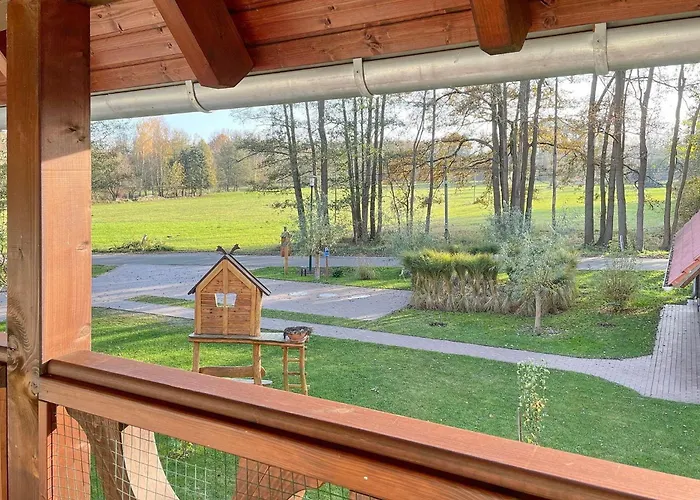 Luftschloss Baum 6 Apartment